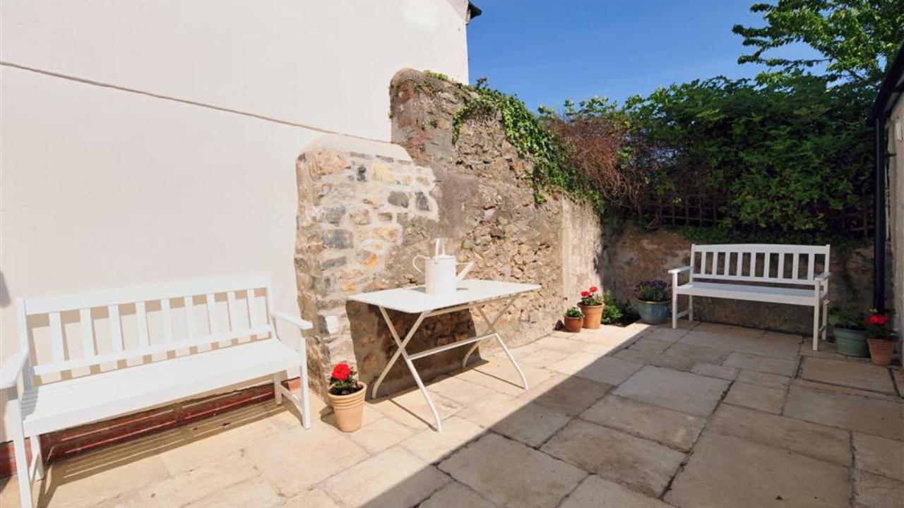 Charm Cottage Чармут Экстерьер фото